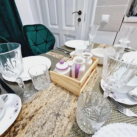 Royal 5* Mansion Near Square Cluj-Napoca